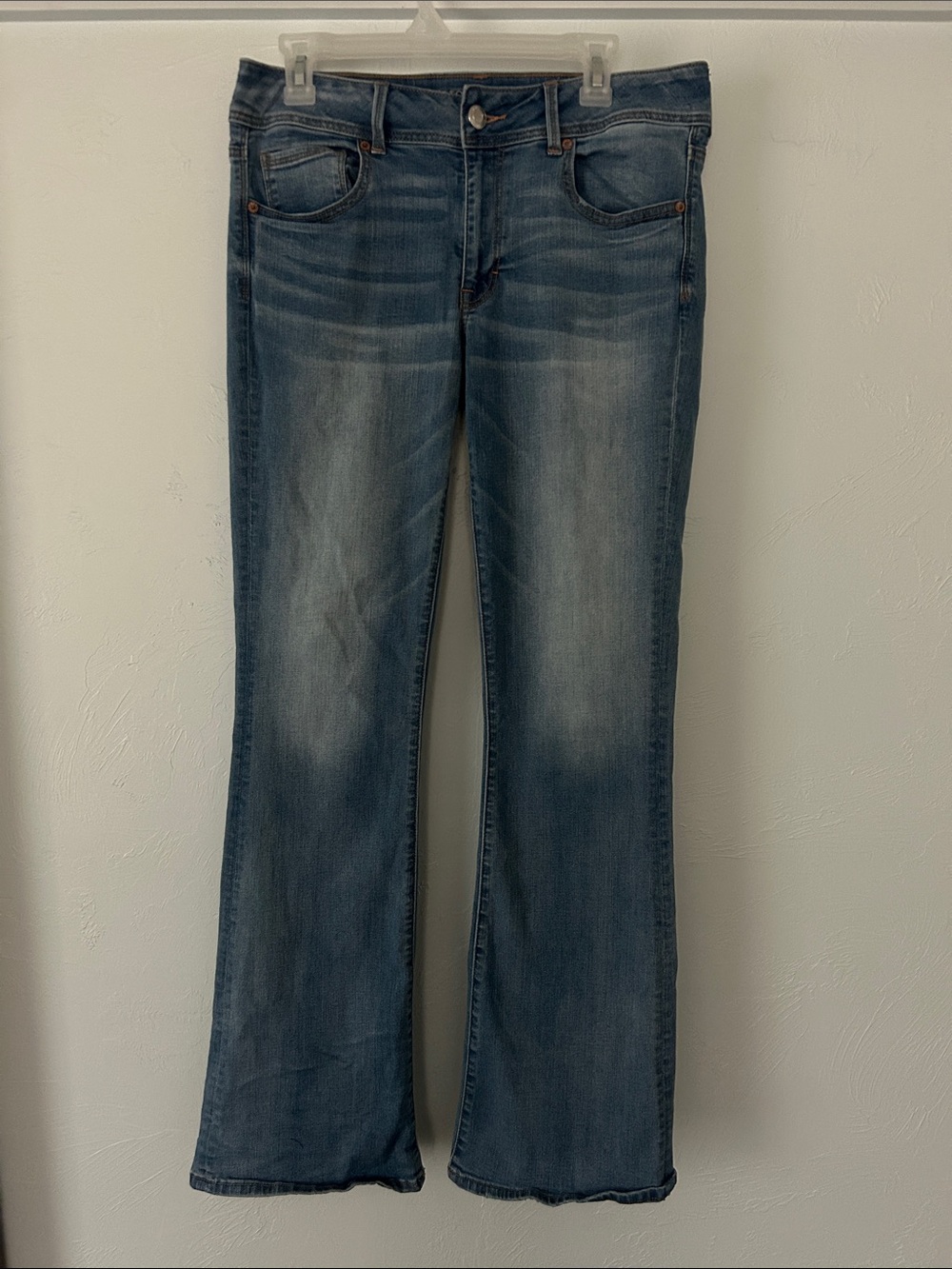 American Eagle Outfitters Light Blue Slim Mid Rise Kick Boot Jeans SZ 12 LONG